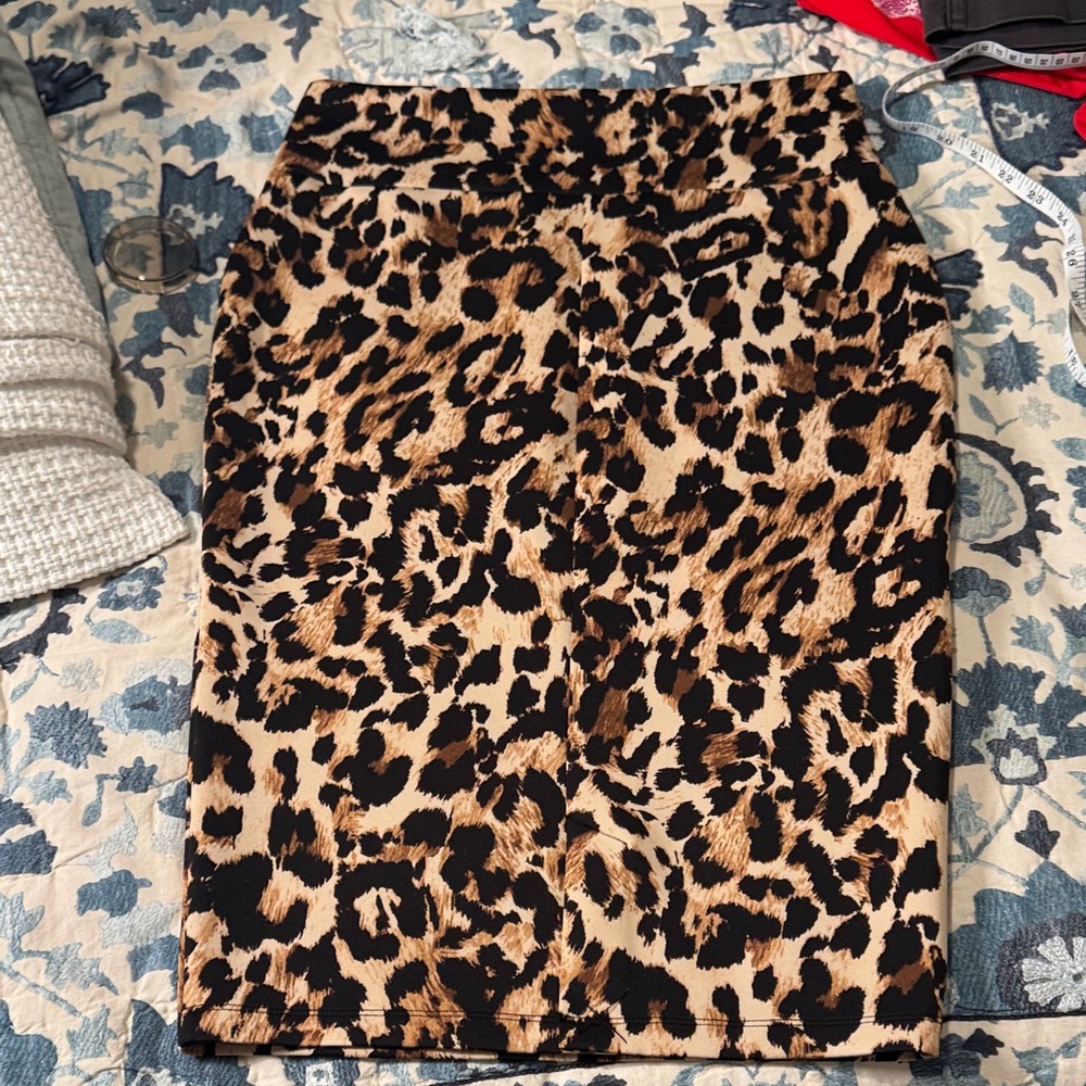 Thalia Sodi Animal Print Pencil Skirt - Picture 6 of 13